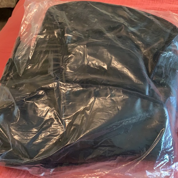 PIRATE SHIP SEDUCTRESS COSTUME DESIGNERS COLLECTORS ITEM (FOR SALE‼️) - Picture 6 of 9